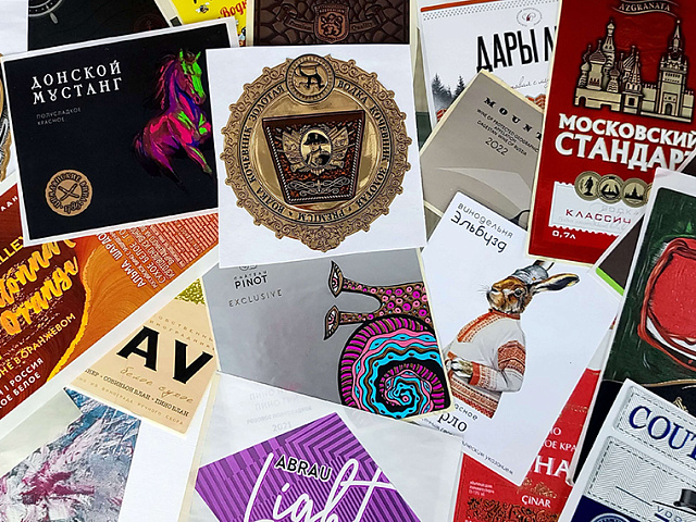 Цветная печать самоклеящихся этикеток: технологии, стойкость и влияние выбора метода на качество результата